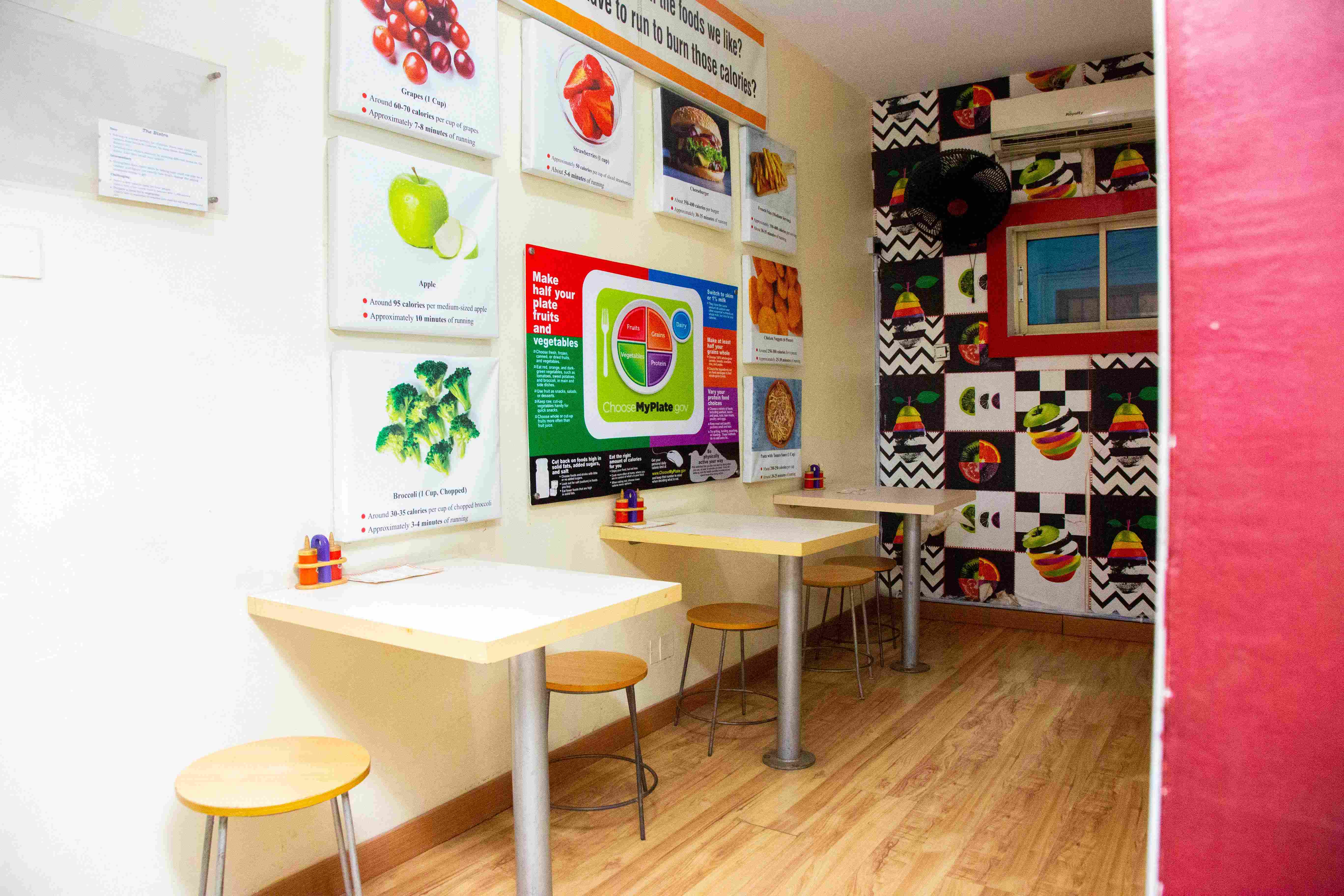 Bistro - Image 8