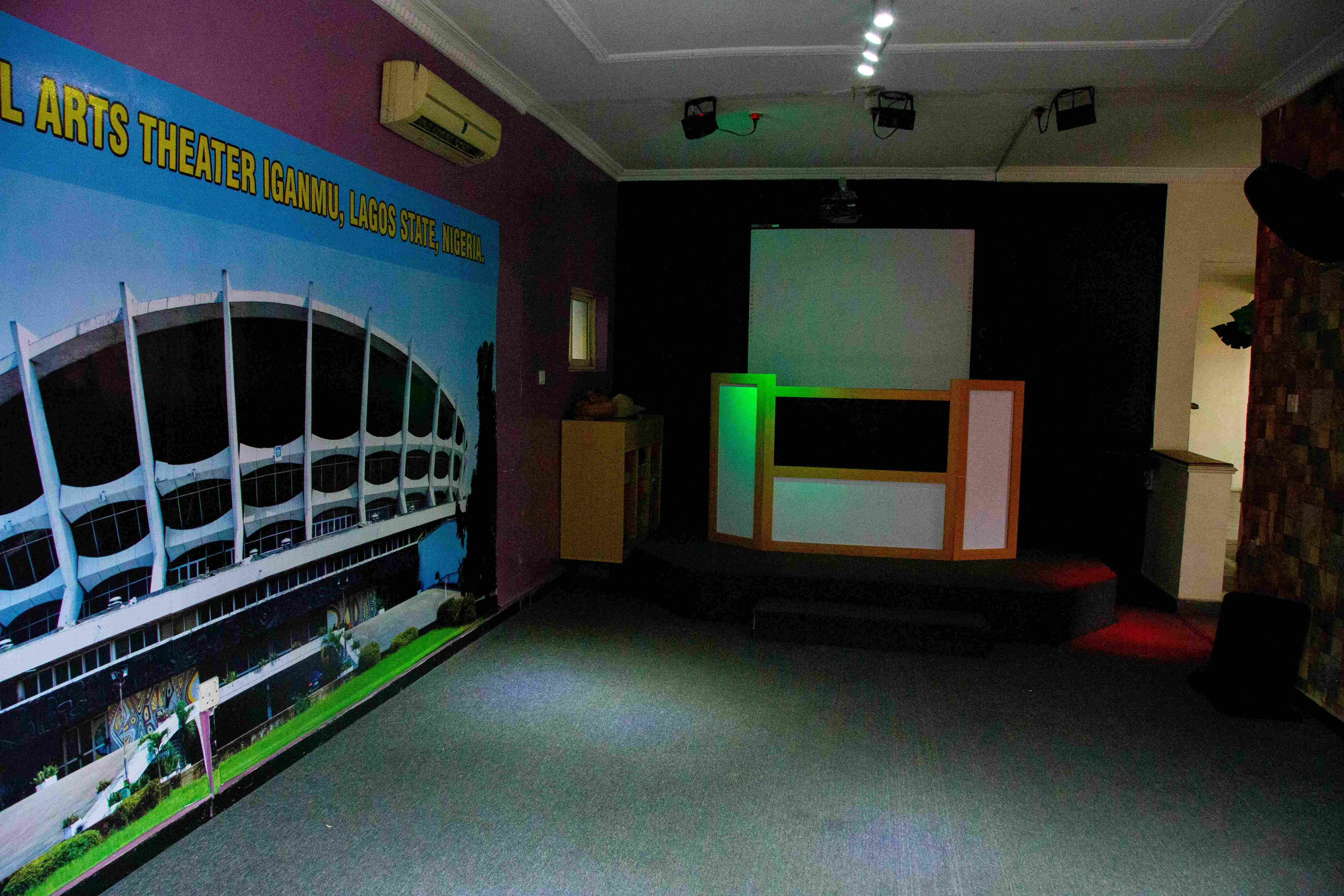 Theatre - Image 4
